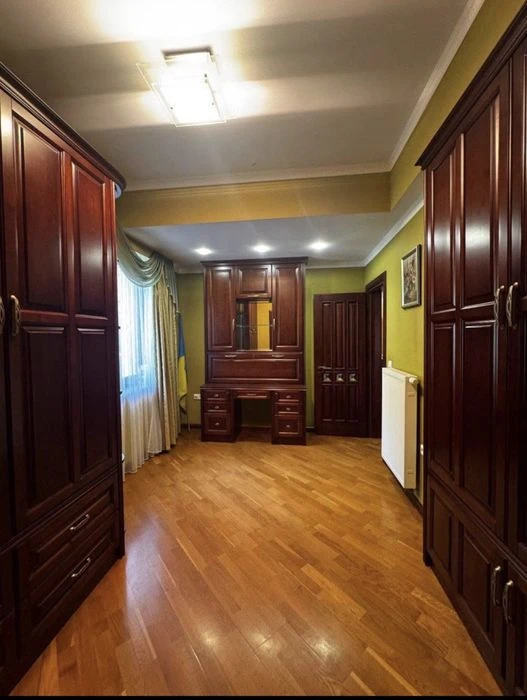 Продаж 5-кімн.квартири Новий Львів(Паркова зона)0