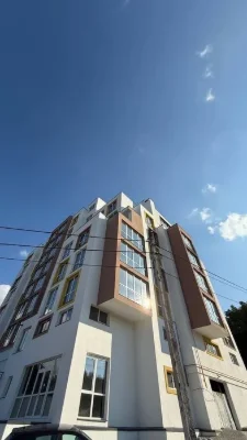 Продаж 1-кім. квартири 50 м вул. Очеретяна, 11 Карпатбуд
