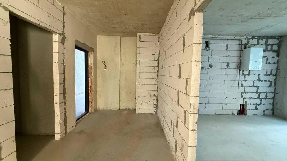 Продаж 1-кім. квартири 50 м вул. Очеретяна, 11 Карпатбуд