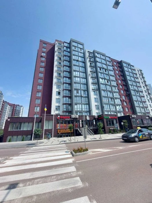 Продаж 2 кімнатної квартири в центрі ЖК Княгинин