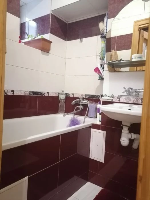 Продаж 2 кім вул Пекарська