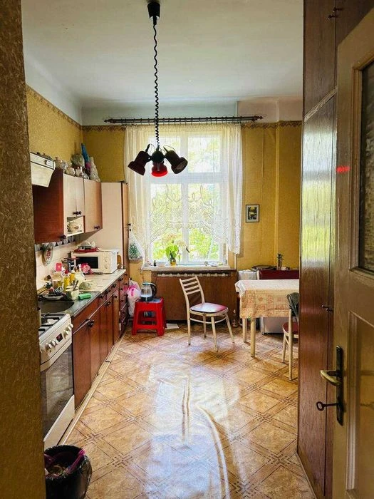 Продаж 3 кім. квартири по вул. Цегельського (105 м.кв.).