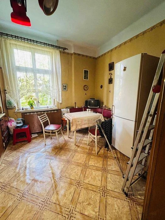Продаж 3 кім. квартири по вул. Цегельського (105 м.кв.).