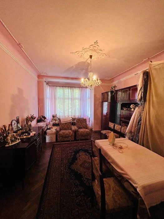 Продаж 3 кім. квартири по вул. Цегельського (105 м.кв.).