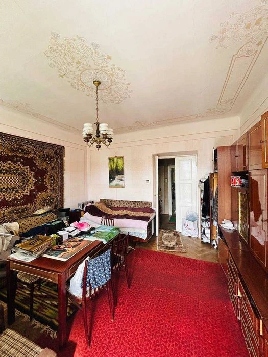 Продаж 3 кім. квартири по вул. Цегельського (105 м.кв.).