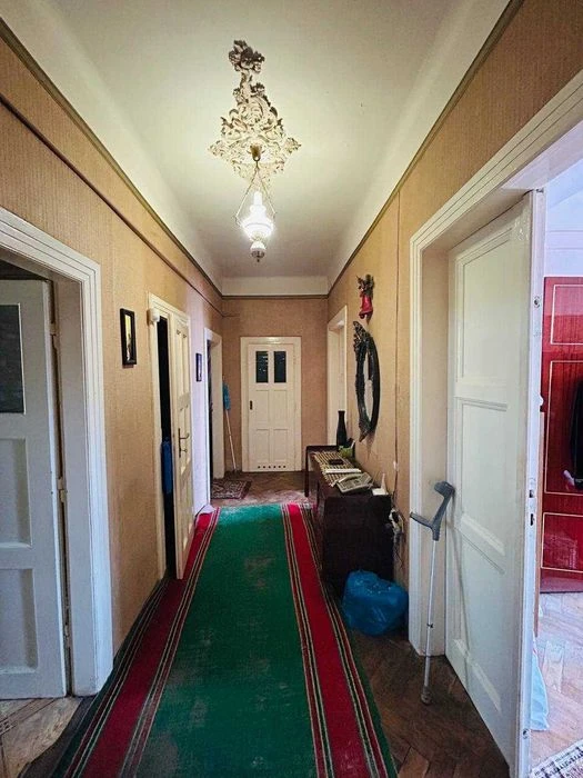 Продаж 3 кім. квартири по вул. Цегельського (105 м.кв.).