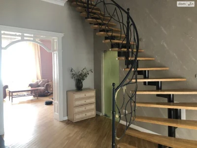 Продаж Квартира Галицький