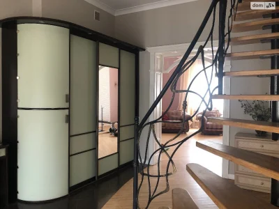 Продаж Квартира Галицький