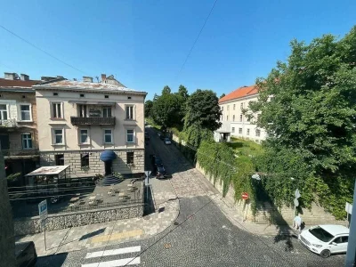 Продаж  квартира в Центрі вул.Грушевського  !