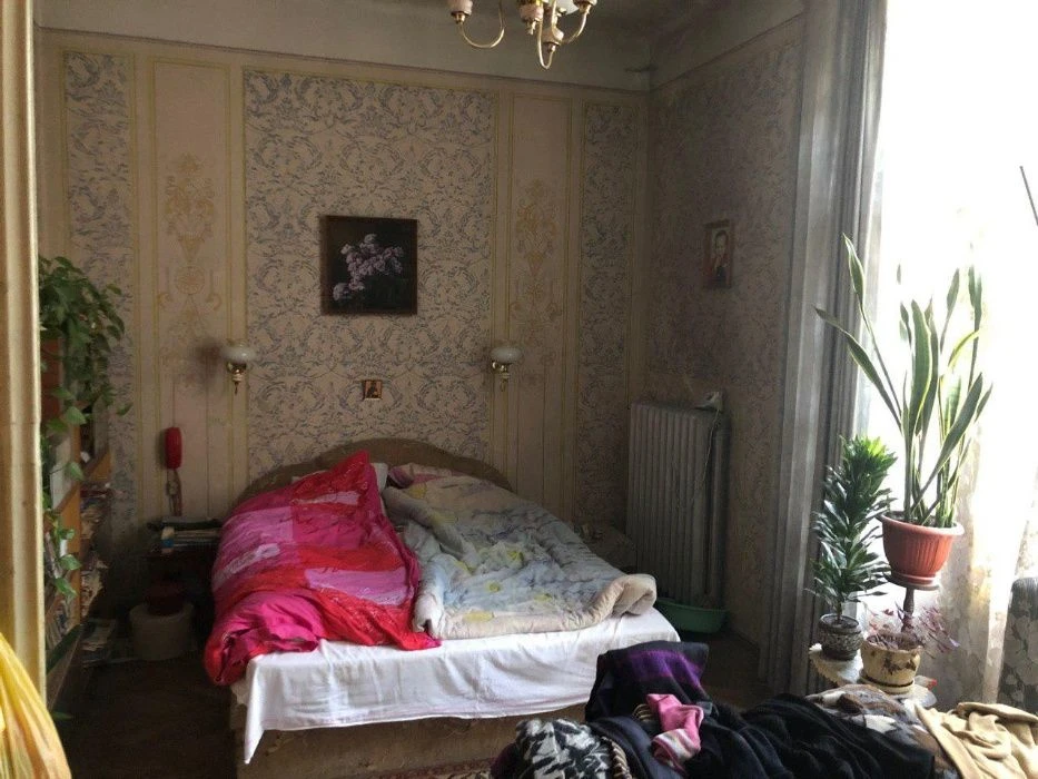 Продаю квартиру двокімнатну, центр м.Львів
