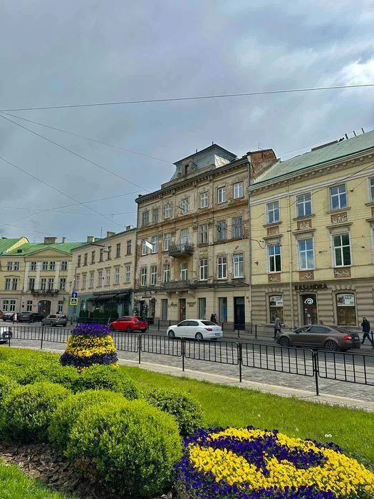 Продаж 2 кім квартири по вул. Винниченка (центр міста).