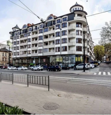 Продаж 2-к  з ремонтом в ЖК Львівський дворик,вул.Б.Хмельниц