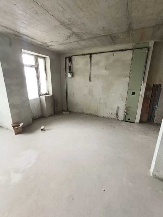 Продаж дворівневої 3к квартири в зданій новобудові по вул Пі
