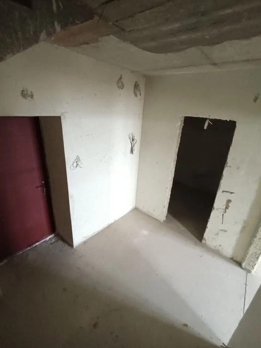 Продаж дворівневої 3к квартири в зданій новобудові по вул Пі