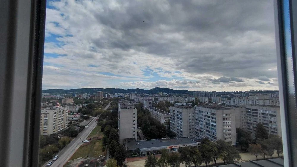 Продається новобудова на вул. Мазепи 25д ЖК Тополіс , 3-кім.