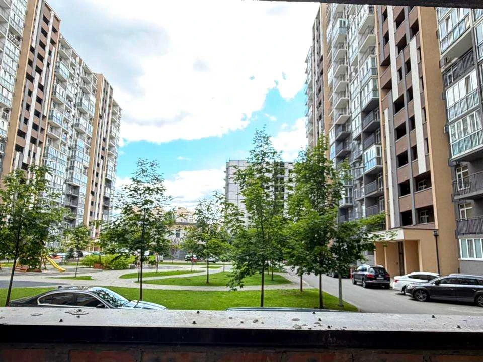 Квартира. Київ, Академіка Заболотного вул.