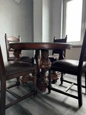 Selling a 3-room apartment (120 sq m) in a new building on Yaroslavskaya Street, CENTER
