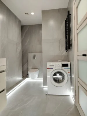 For sale 2-room apartment House on Zernovaya 77.2m2