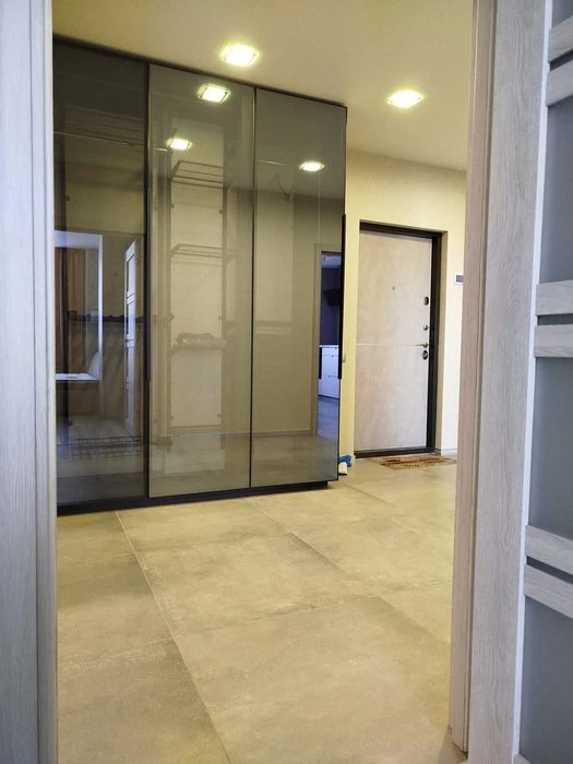 For sale 2-room apartment House on Zernovaya 77.2m2