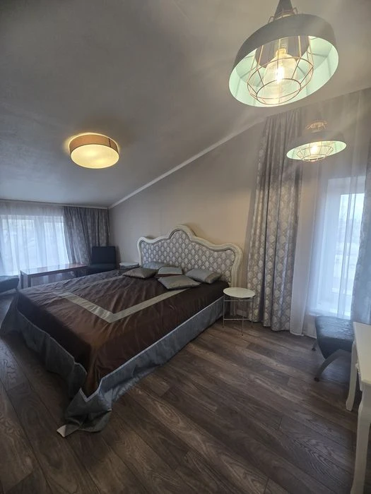 Selling a 3-room apartment in Osnovyansky district.