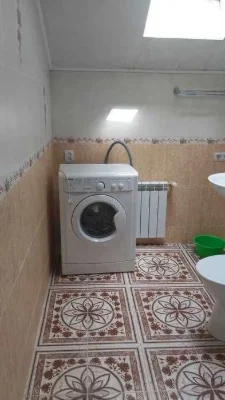 D1C Продам 2х этажную 5 ти комнатную квартиру в Центре, пер.
