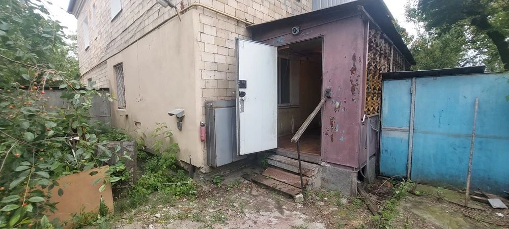 Продам 3-к.квартиру на Залютино.