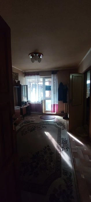 Продам 3-к.квартиру на Залютино.