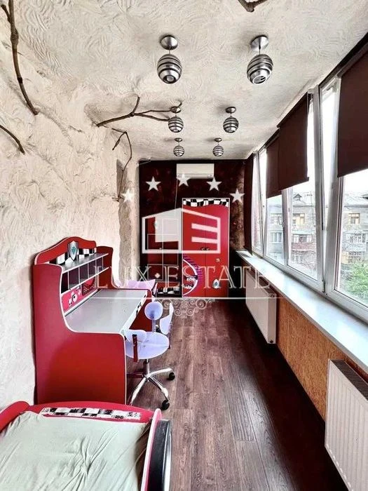 Продажа 3-комнатной квартиры в ЖК "Слободская Усадьба" метро