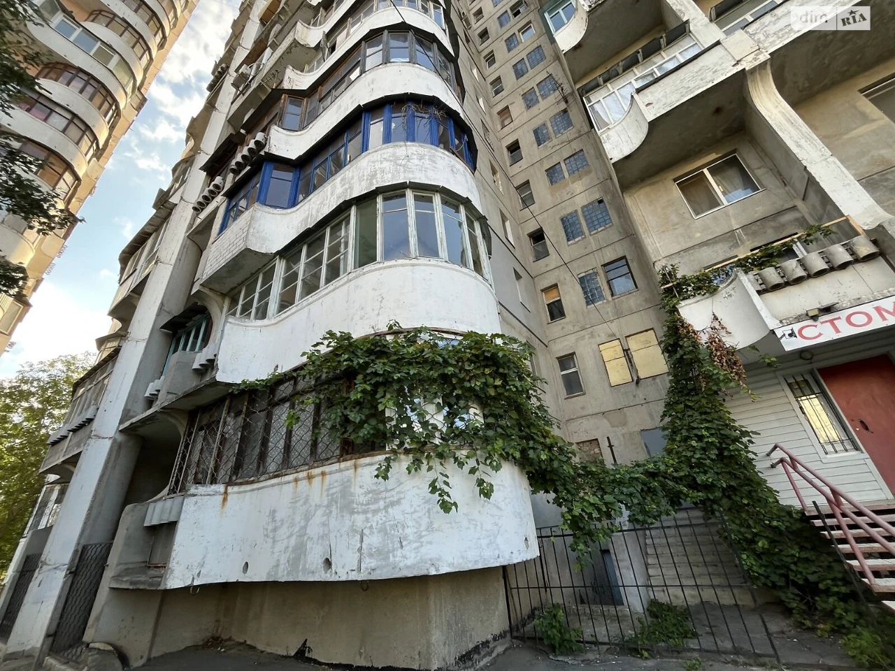 Продаж Квартира 339-ий мікрорайон