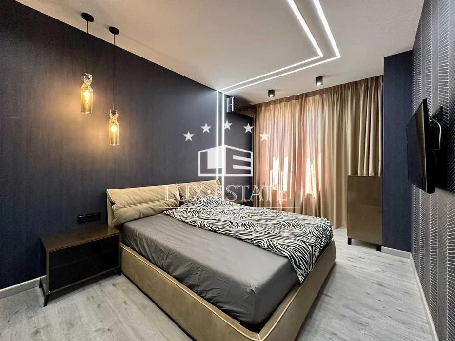 Продажа авторской 5-комнатной квартиры в ЖК "Белый Слон"