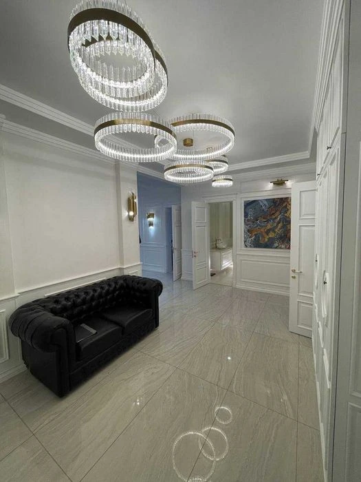 Продам 3-х комнатную квартиру в доме класса de-luxе ЖК "Фаво