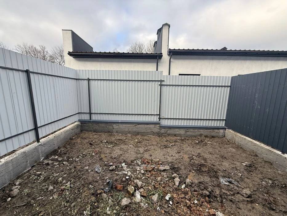 Townhouse for sale TOP location 3 rooms wardrobe