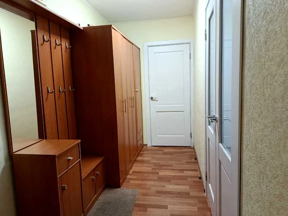 Квартира. Дніпро, Космонавтів вул.