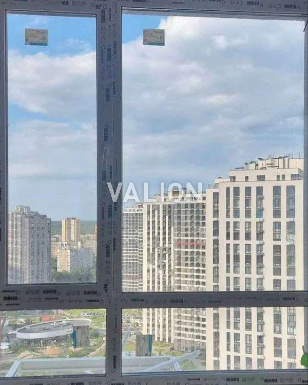 Продаж 2-к квартири вул. Олександра Олеся 23а