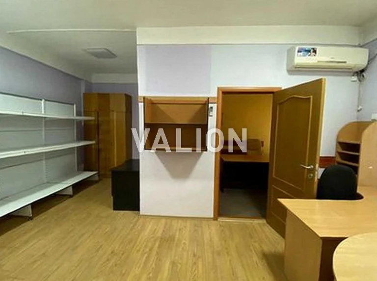 Нежитлове приміщення 49,8 кв.м вул. Мілютенка, 23а, м. Київ,