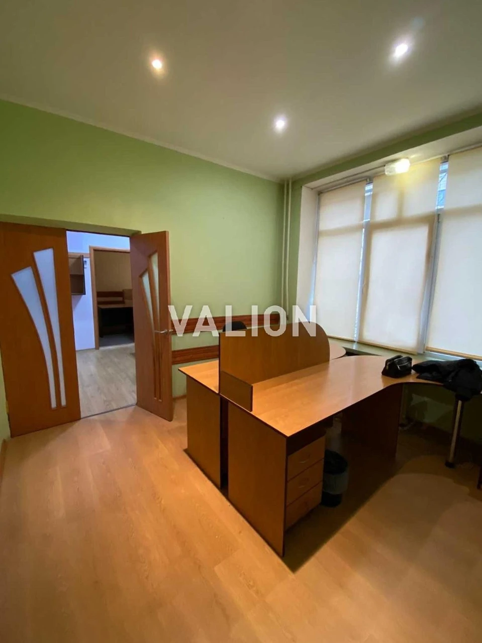 Нежитлове приміщення 49,8 кв.м вул. Мілютенка, 23а, м. Київ,
