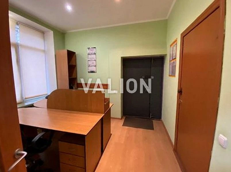 Нежитлове приміщення 49,8 кв.м вул. Мілютенка, 23а, м. Київ,