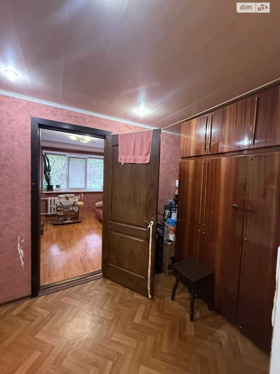Продаж Квартира Правий Поділ