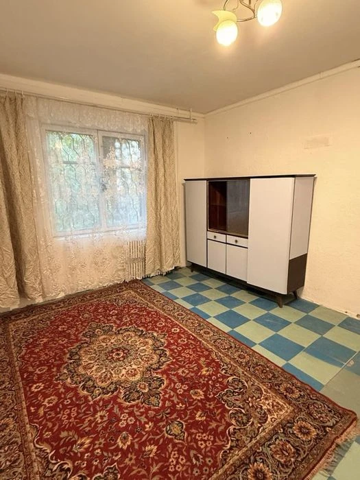 Продам 2к квартиру. Тополь 1 дом 16. Терра