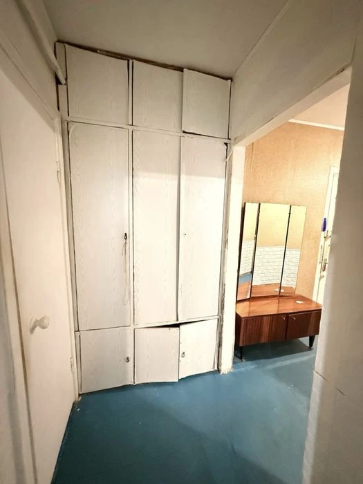 Продам 2к квартиру. Тополь 1 дом 16. Терра
