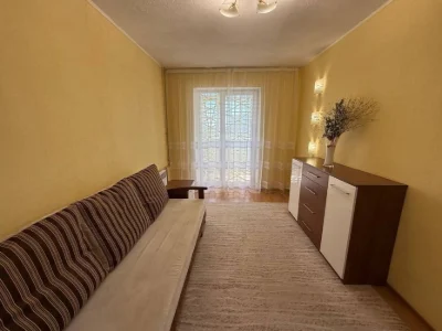 Продам 2 кімнатну квартиру з ремонтом на ж/м Придніпровськ/