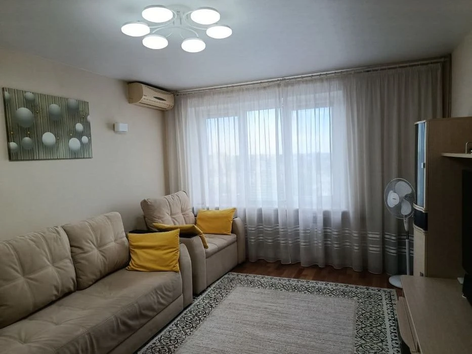 Продам 2 кімнатну квартиру з ремонтом на ж/м Придніпровськ/