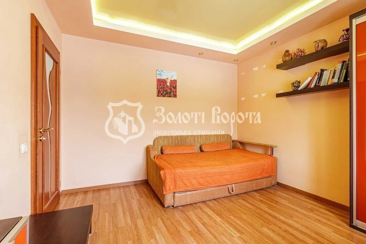 3-room apartment for sale 68 m², Heroiv Dnipra St., 32