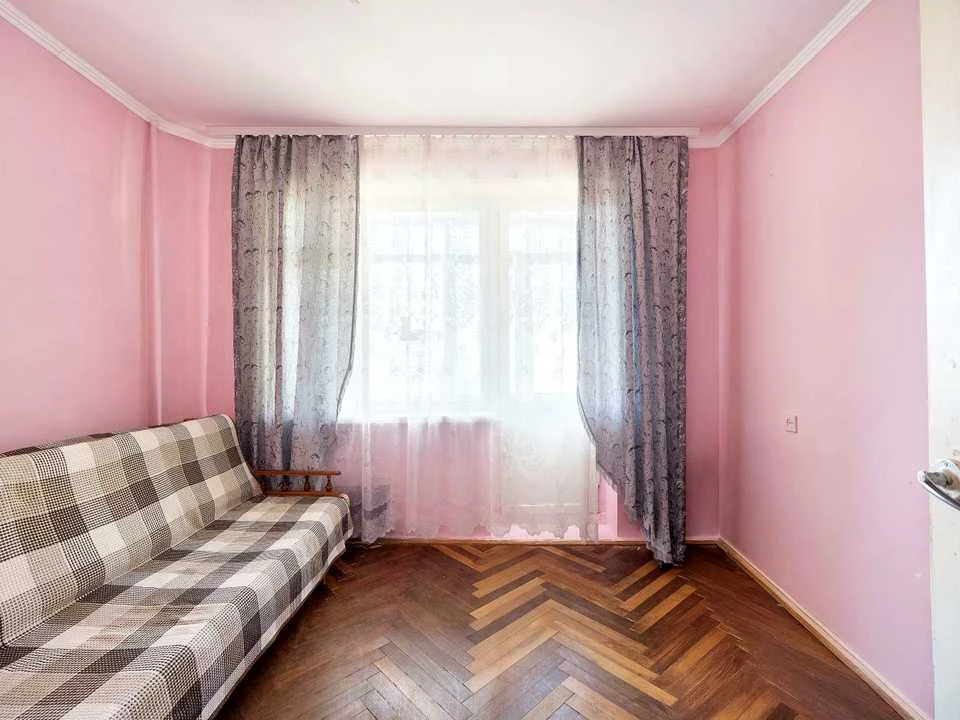 Квартира. Львів, Івана Кавалерідзе вул. ()