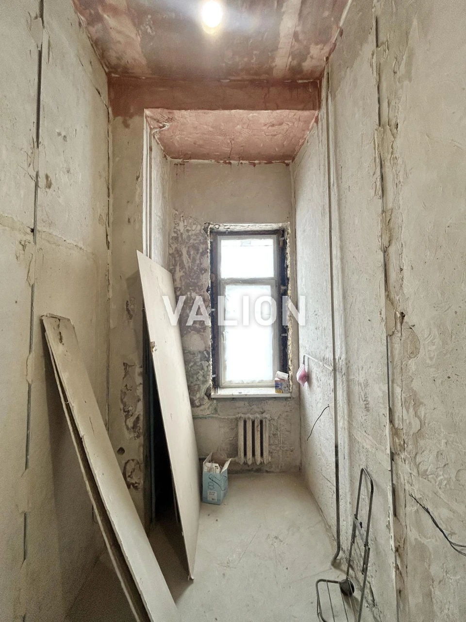 Sale, without%: 2-room apartment 49.1m2 in the royal house