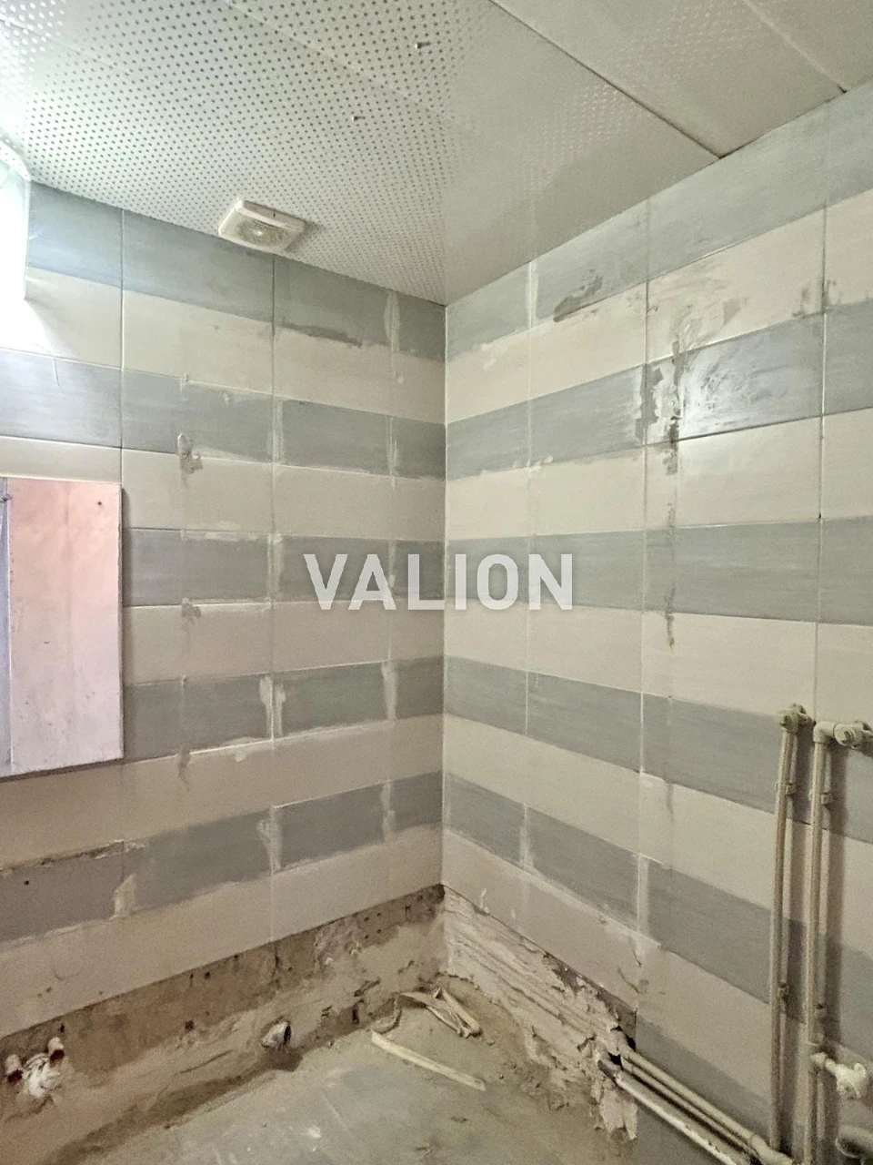 Sale, without%: 2-room apartment 49.1m2 in the royal house