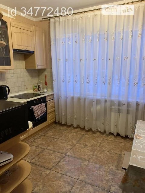 Довготривала оренда 2к квартири на просп. Свободи 38 • ID 34