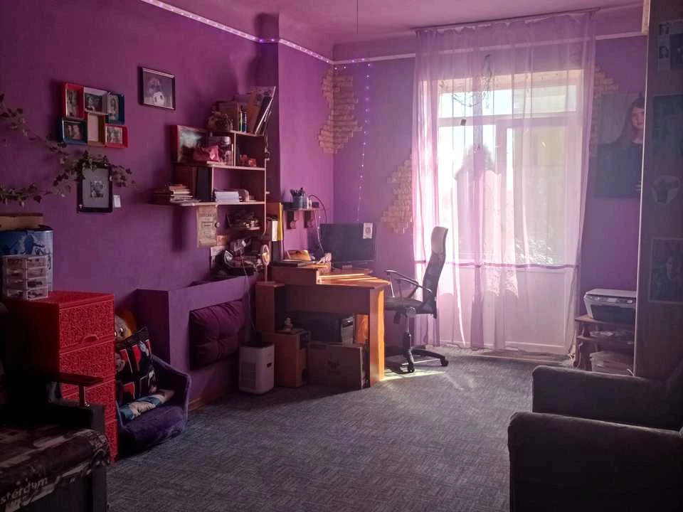Квартира. Дніпро, Будівельників вул.