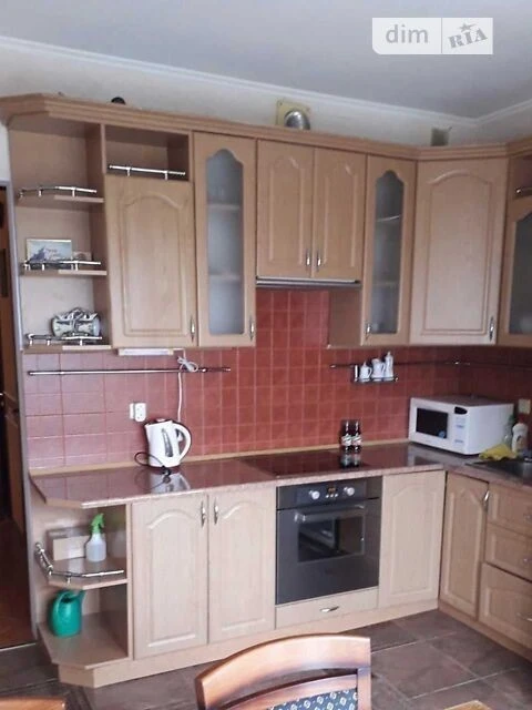 Продаж 2к квартири 61 кв. м на просп. Академіка Палладіна 18