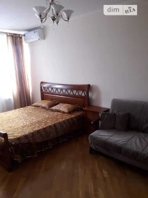 Продаж 2к квартири 61 кв. м на просп. Академіка Палладіна 18